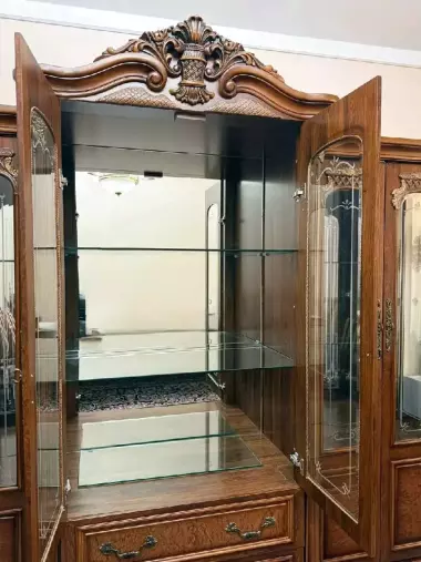 Тяжёлая импортная витрина из Китая, классическая мебель для зала