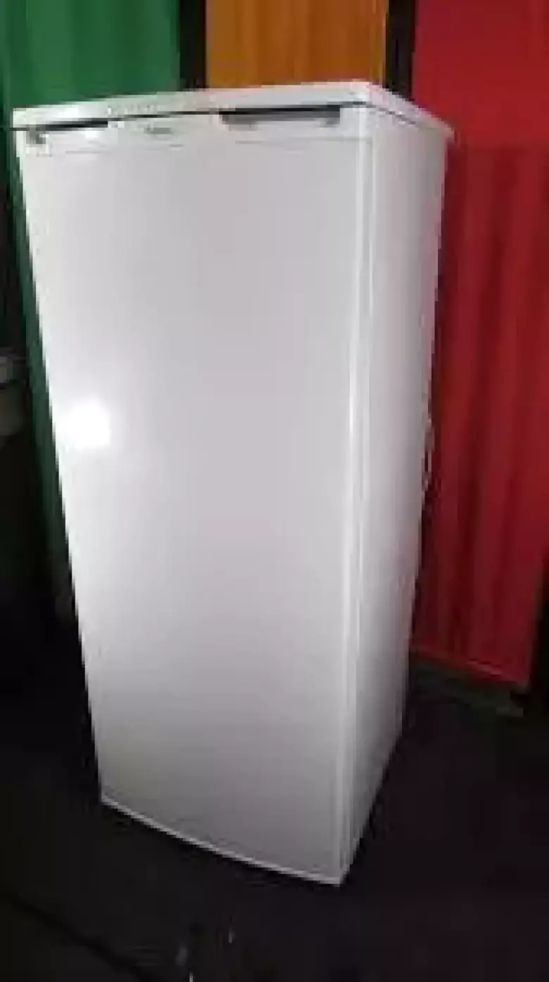 Куплю - Холодильники Toshiba Artel