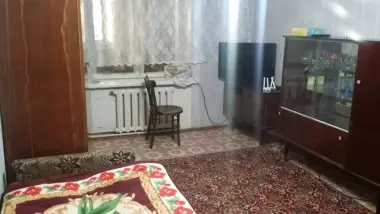 Сдаю в Аренду 1 ком. квартиру На 1 этаже кирпич. Чиланзаре 25 квартал