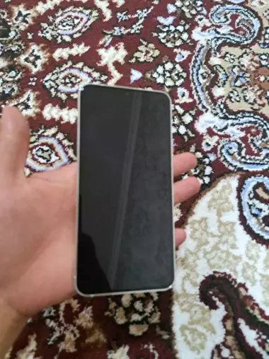 Samsung s23+ sotiladi