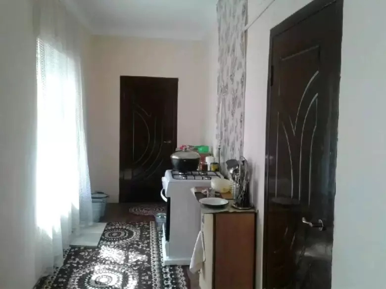 uchastka sotiladi srochna kelishamz brodarlar