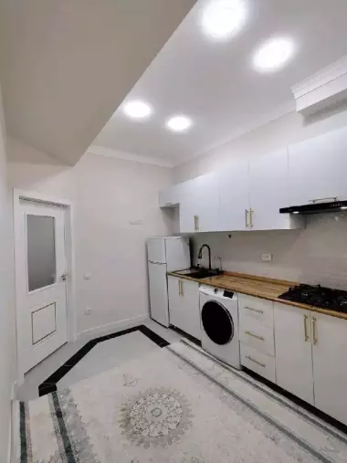 Sergelida 2-xonali, neoklassika ta’mirli kvartira sotiladi! 45 m²