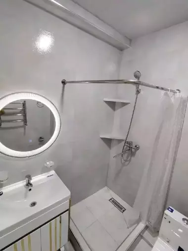 Sergelida 2-xonali, neoklassika ta’mirli kvartira sotiladi! 45 m²