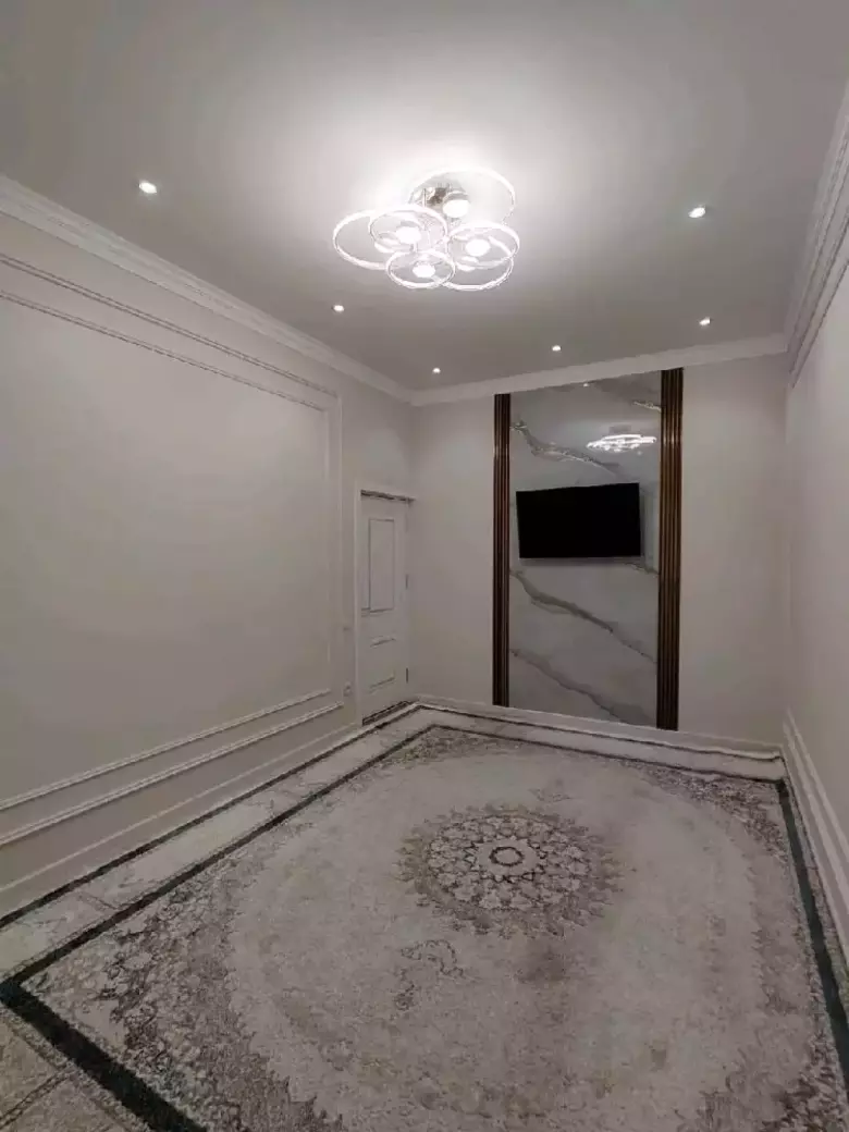Sergelida 2-xonali, neoklassika ta’mirli kvartira sotiladi! 45 m²