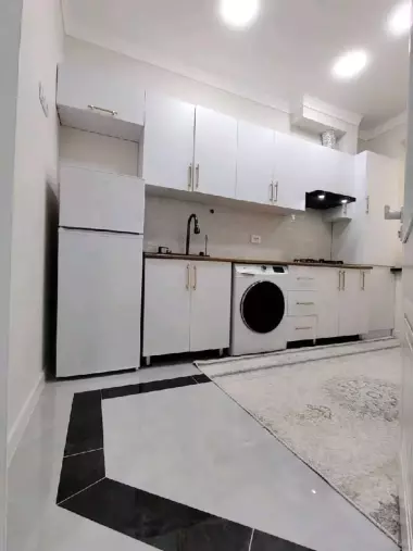 Sergelida 2-xonali, neoklassika ta’mirli kvartira sotiladi! 45 m²