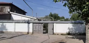 Продается дом по цене земельного участка