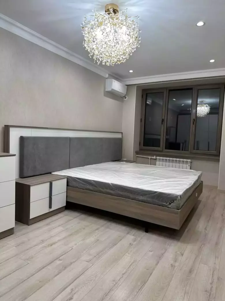 Сдаю новый евролюкс 3/3/4 Ц-1 метроХ.Алимжана