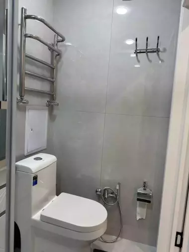 Сдаю новый евролюкс 3/3/4 Ц-1 метроХ.Алимжана