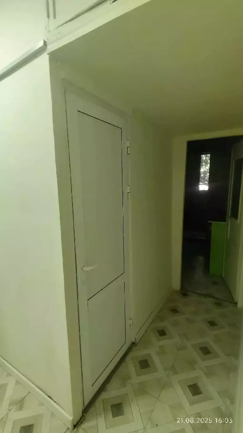 Продается коммерческое помещение на улице Лутфий, бывшая стоматология, 108 м², 1