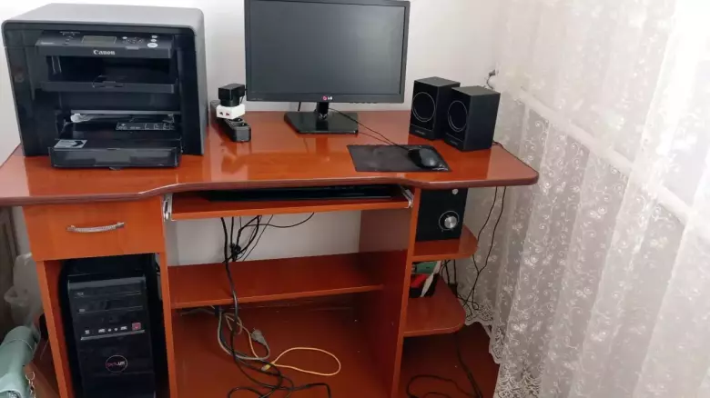 "LG" kompyuter+"Canon" printer+stol. Kalonkasiz
