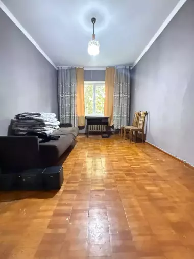 Продам квартиру 1/3/5 Карасу-1 за туйхона "Дунё"