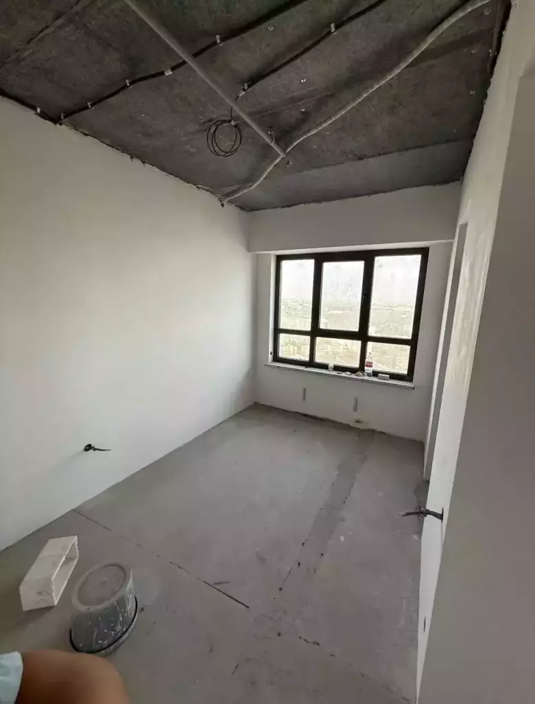 Новостройка ЖК Akay city. 3-х комнатная 80м2 КОРОБКА