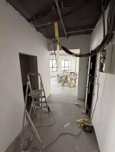 Новостройка ЖК Akay city. 3-х комнатная 80м2 КОРОБКА