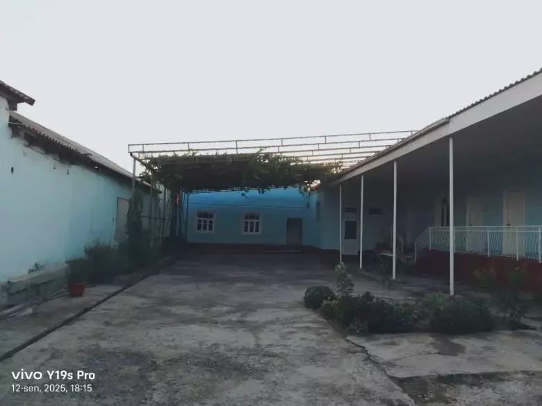 UY SOTILADI SIrdayo viloyati