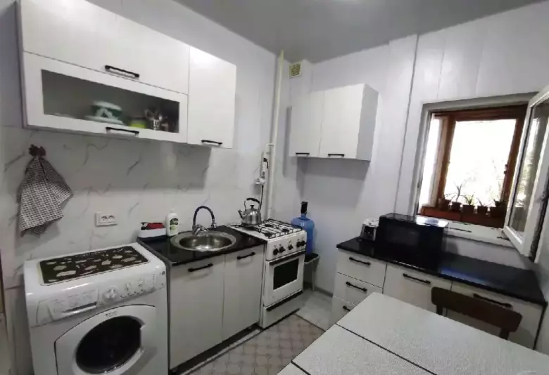 ИПОТЕКА | ПРОДАЁТСЯ Алмазарский район, Ц-22, Карасарай, 3-комнатная квартира