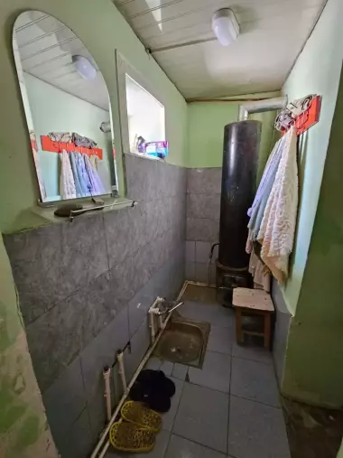 Продается участок дом в Янгиюле 1.8 соток