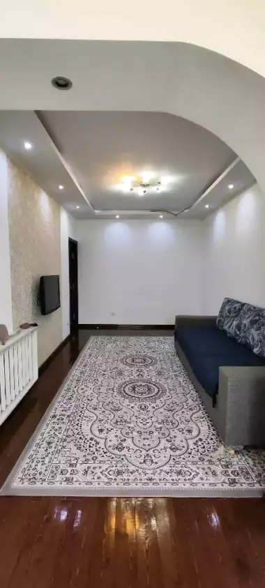 Аренда, Алмазарский район, Карасарай, Хастимом, 3-комнатная квартира