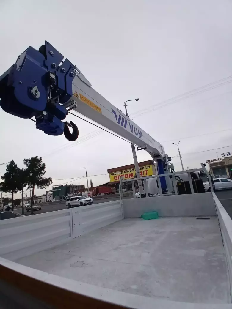 Кран-манипулятор FAW Tiger 5 тонн