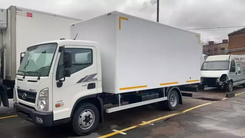 Изотермический автофургон HYUNDAI EX8