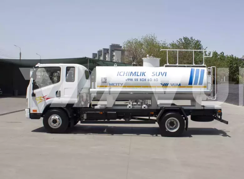 Водовоз питьевой воды FAW Tiger V 6 м³