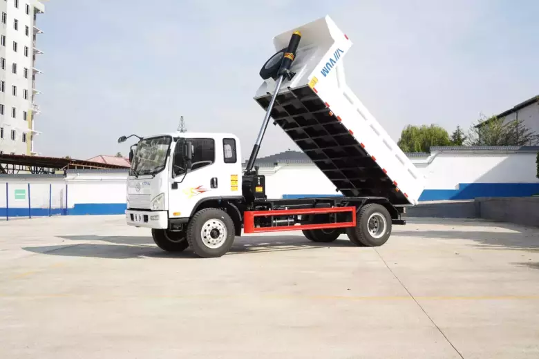 Автосамосвал FAW Tiger VH VUM3120, 6 м³