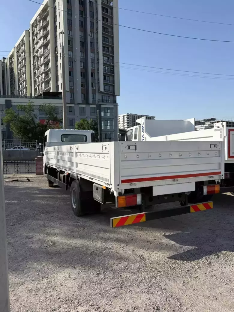 Бортовая платформа HYUNDAI EX8