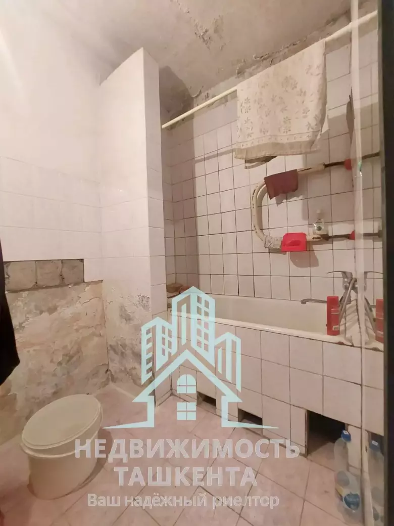 Продаётся 4-комнатная квартира в Сергели 4