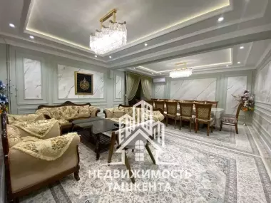 Продаётся 4-комнатная квартира в Медгородке