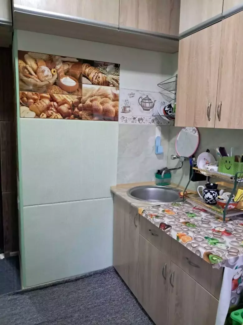 уй сотилади