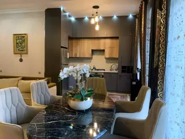 elite house