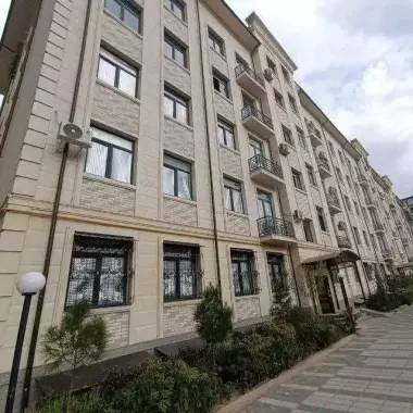 Продаётся 3-комнатная квартира в Сергели 5