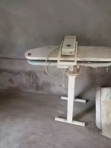 Продаем холодильник Орск, пелесос, гладилка, и стулья Тел- ,