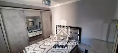 Продаётся 4-комнатная квартира в Мирабадском районе