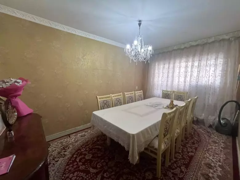 Продается: Квартира 3/4/4 Алмазарский р-н,Каракамыш 1/2
