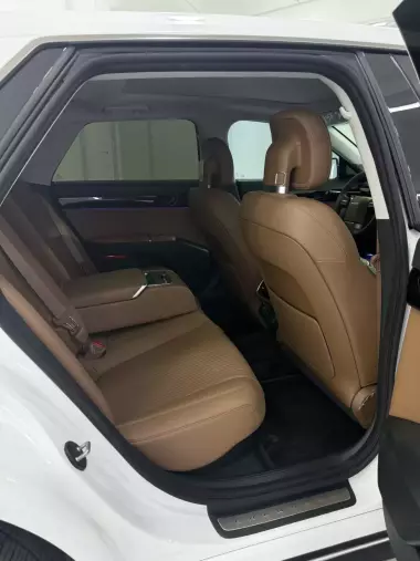 Hyundai Grandeur Callugraphy