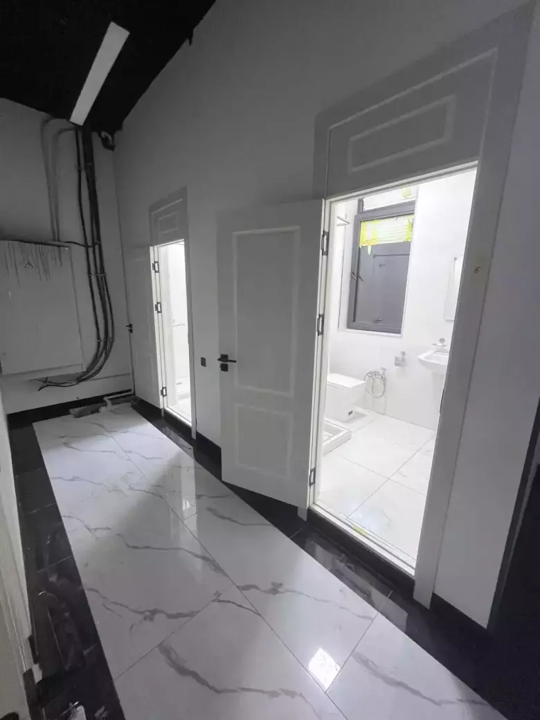 Сдаётся помещения под офис 4 уровневый + подвал на Проспект Кипчик Ханабад 1 линия‼️