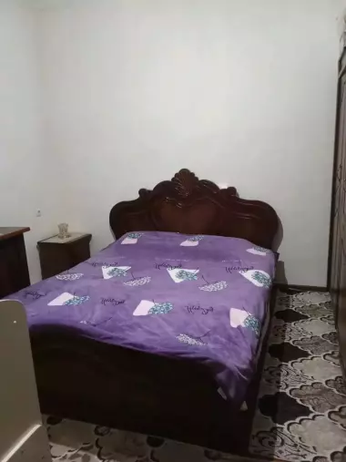 Eshonguzarda uy sotiladi