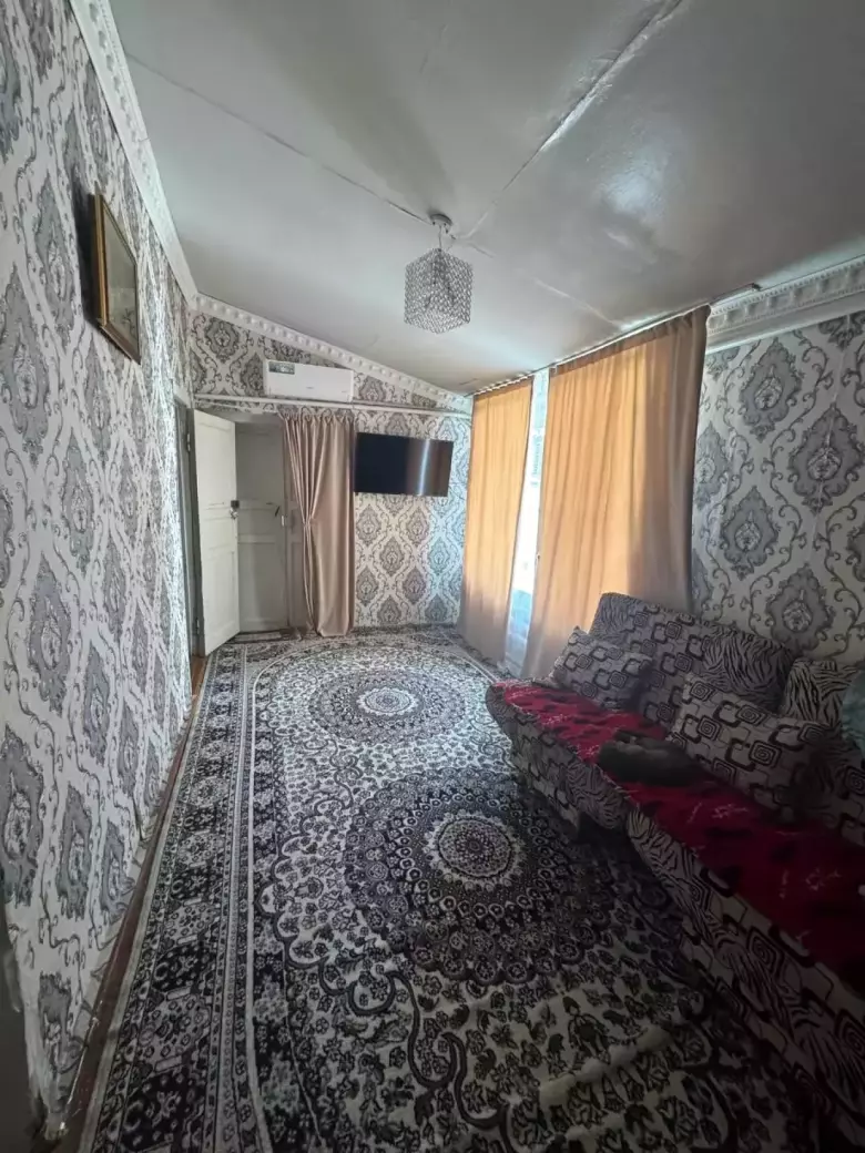Продам дом махалля А.Тимура 1,5соток 6комнат