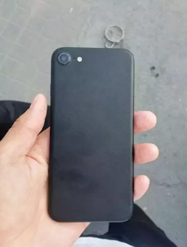 Iphone 7 Pamyat 32gb Yomkost 100 usilonniy Narx 1.000.000