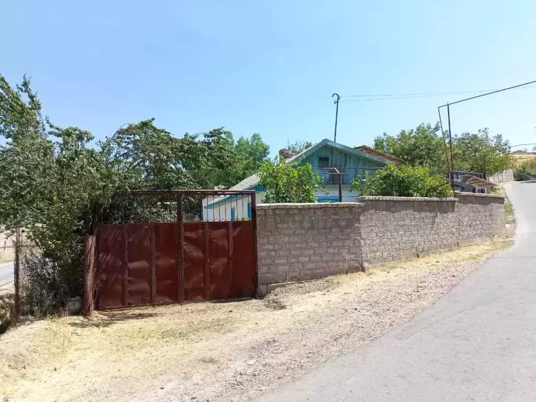 Дом на 4 сотках