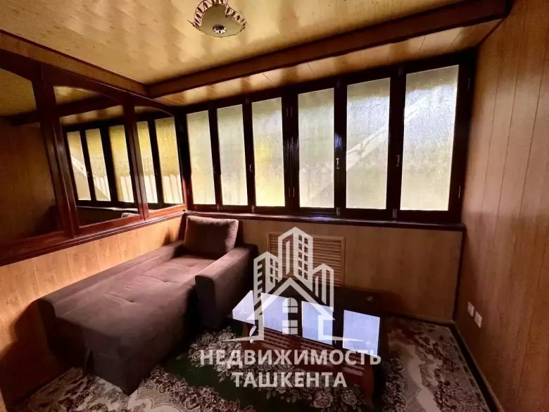 Продаётся 4-комнатная квартира на Ц-1