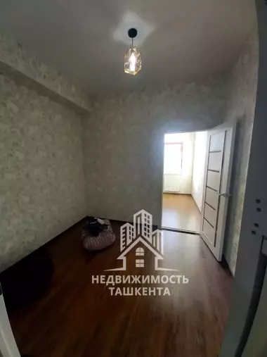 Продаётся 4-комнатная квартира в Юнусабадском районе