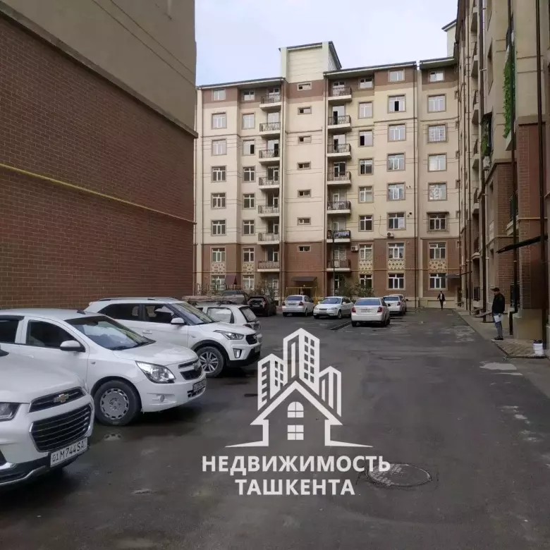 Продаётся Коробка в Яшнабадском районе