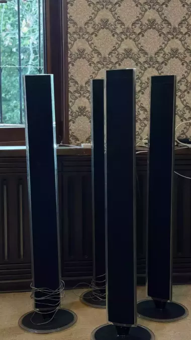 Колонки акустические SAMSUNG для домашнего кинотеатра