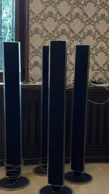 Колонки акустические SAMSUNG для домашнего кинотеатра