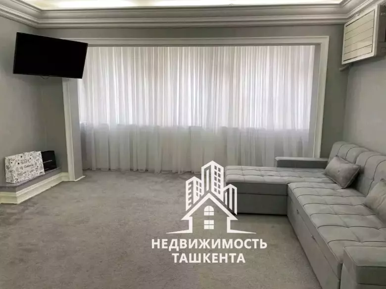 Продаётся 3-комнатная квартира на Ойбеке