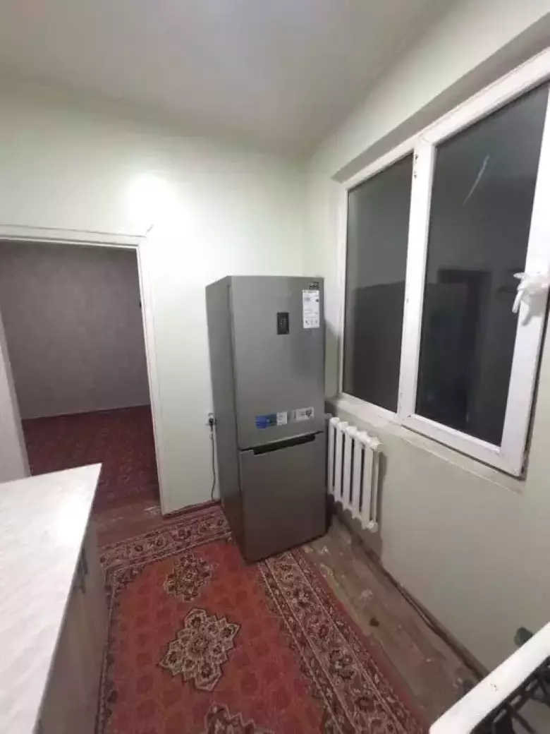 Продам квартиру 2/5/5 метроБуюк ипак йули Художников