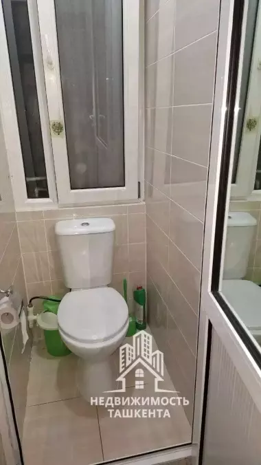 Продаётся 2-комнатная на Шахристанском