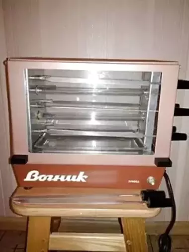 Продается электро мангал " ВОГНИК ". ( СССР 80г )