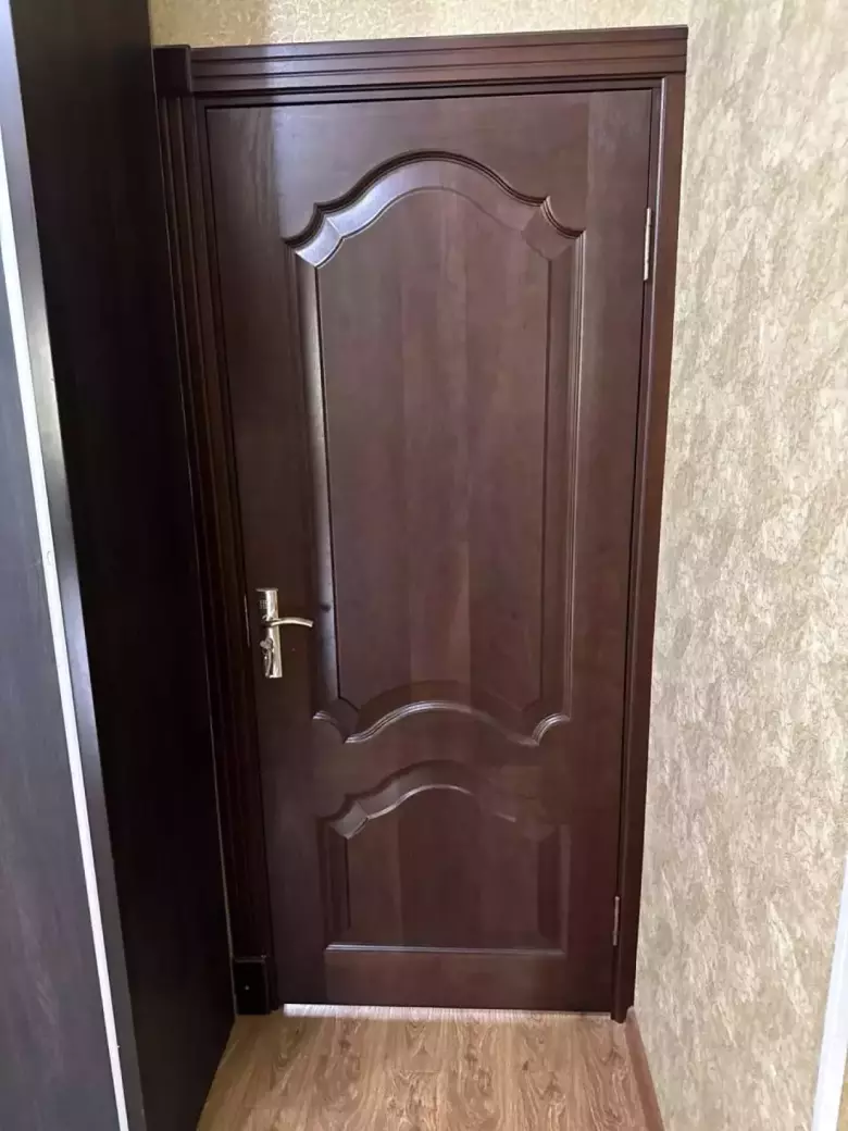 Куплю Б\У акфа деревянные двери. МДФ и железные двери